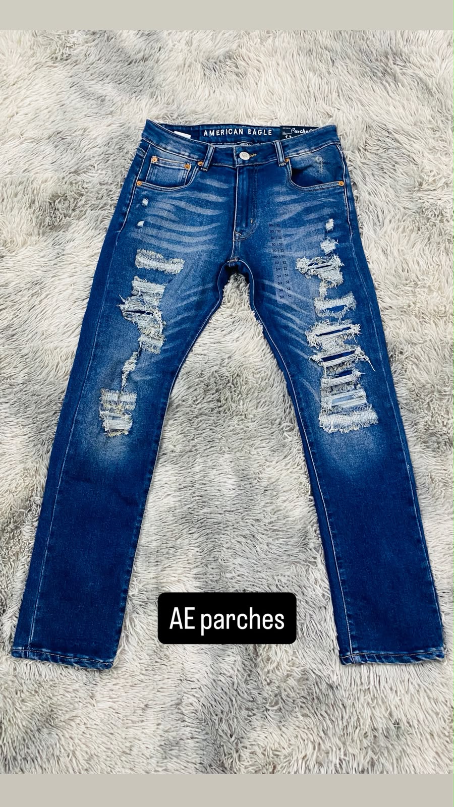 PANTALON AE PARCHES